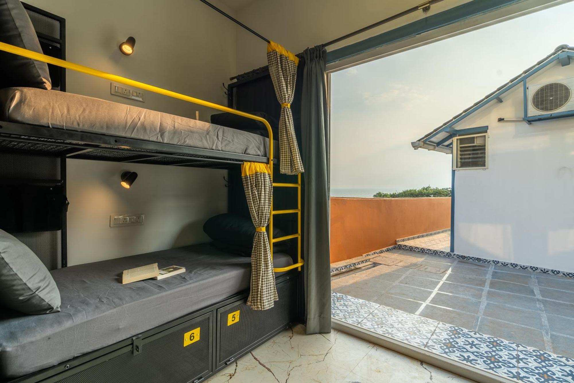 The Hosteller Goa, มานเดรม ห้อง รูปภาพ