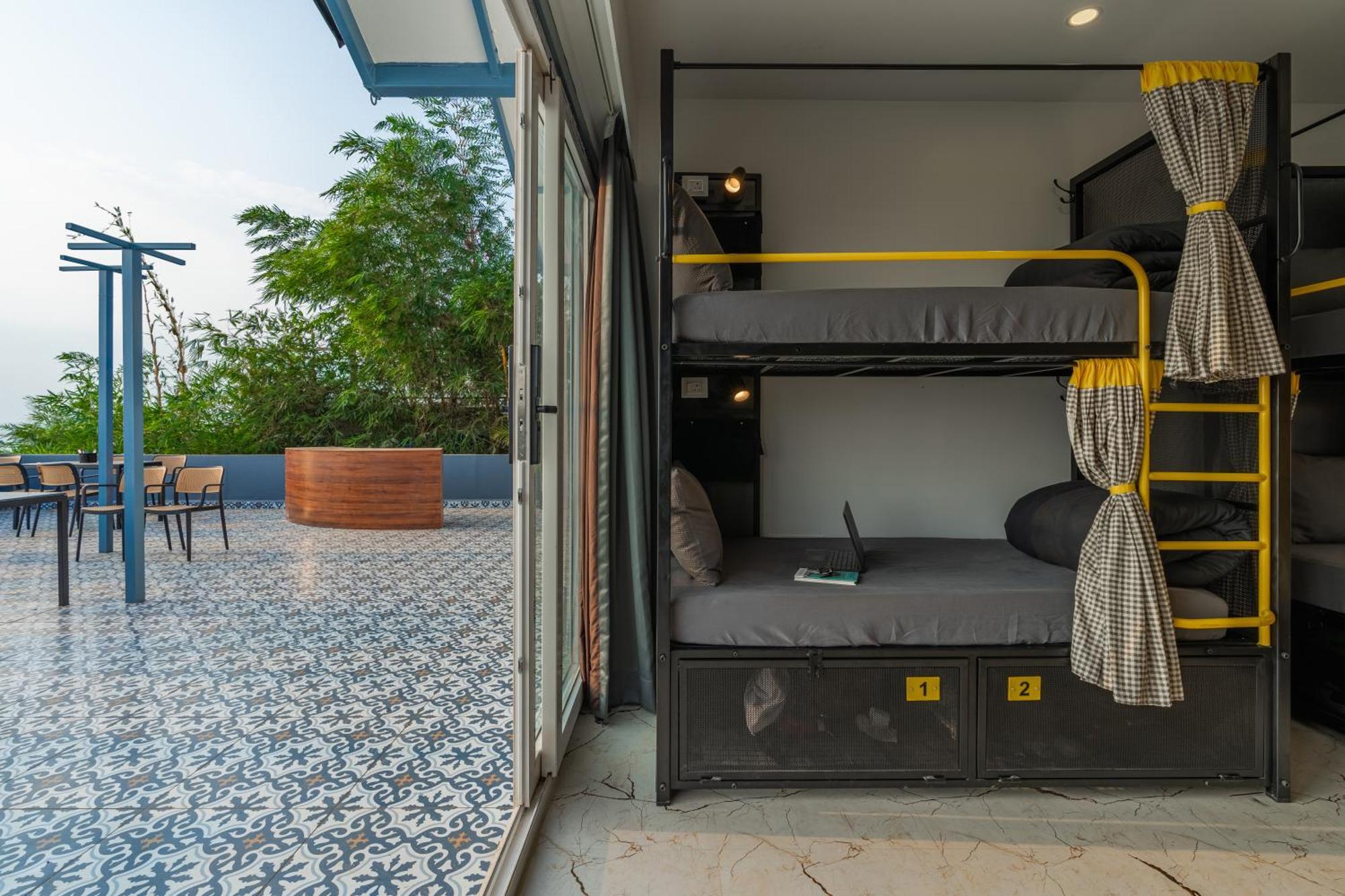 The Hosteller Goa, มานเดรม ภายนอก รูปภาพ