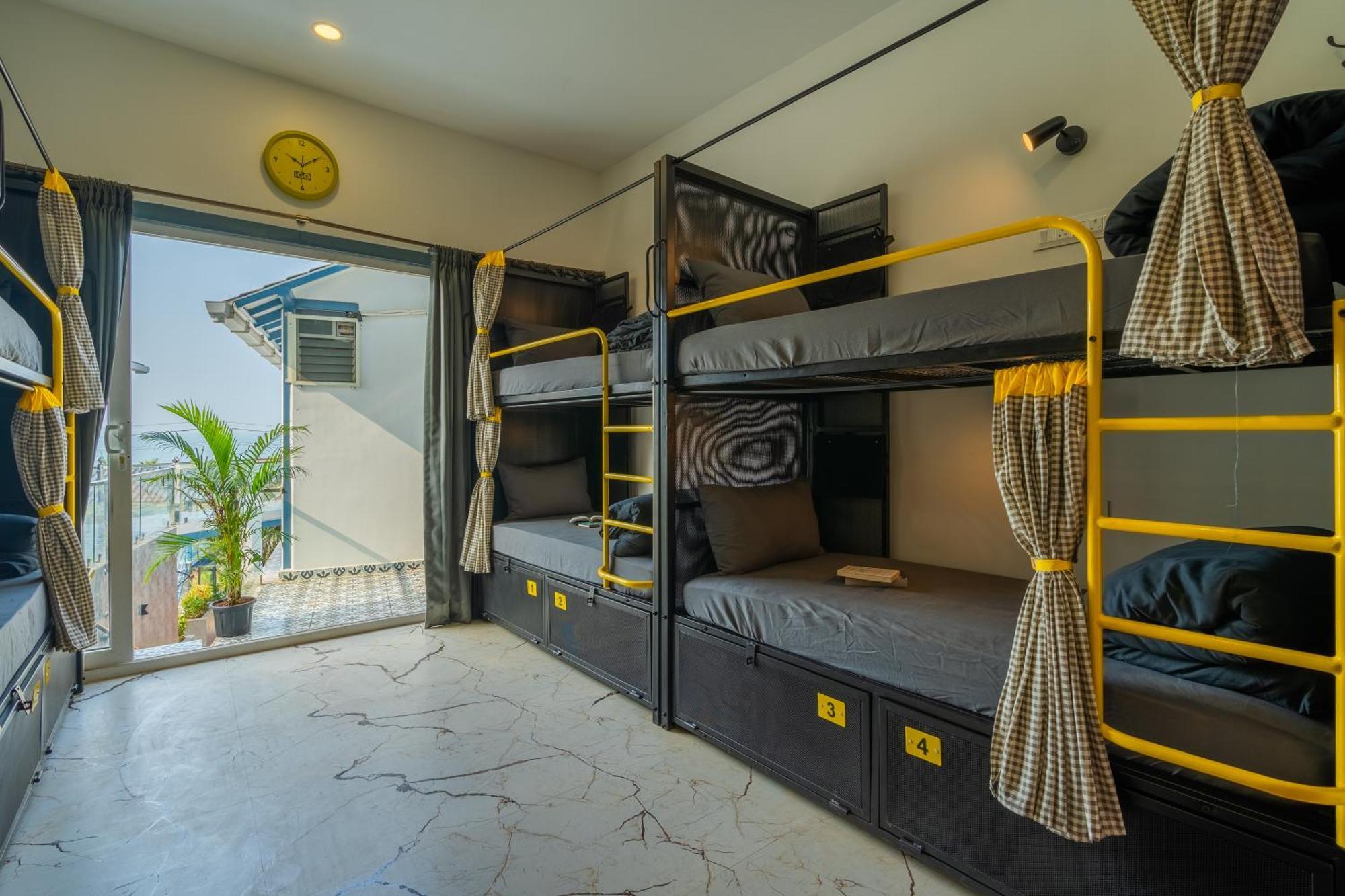 The Hosteller Goa, มานเดรม ภายนอก รูปภาพ