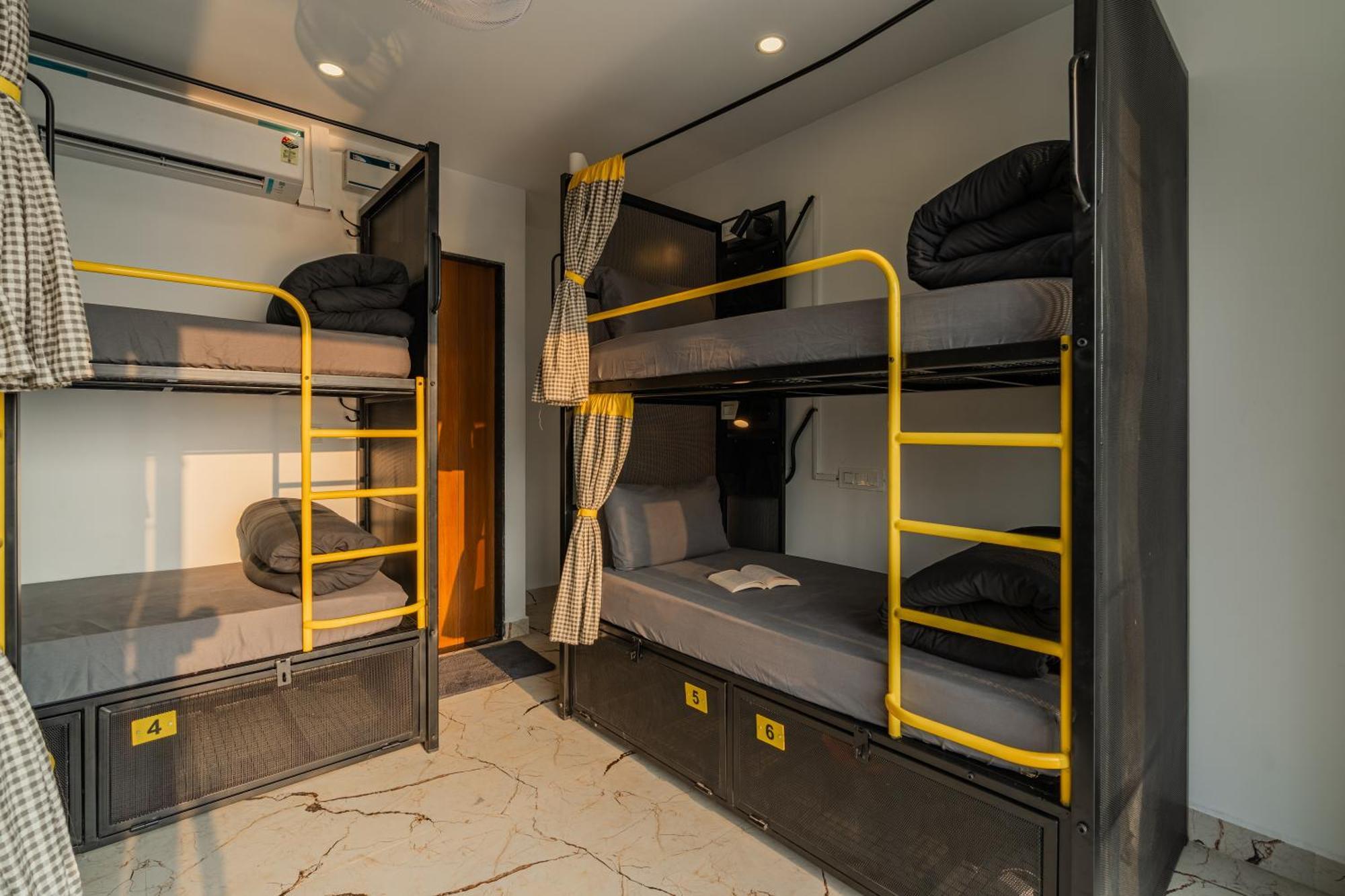 The Hosteller Goa, มานเดรม ภายนอก รูปภาพ